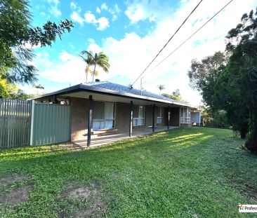 11 Grecian, Regents Park QLD 4118 - Photo 2