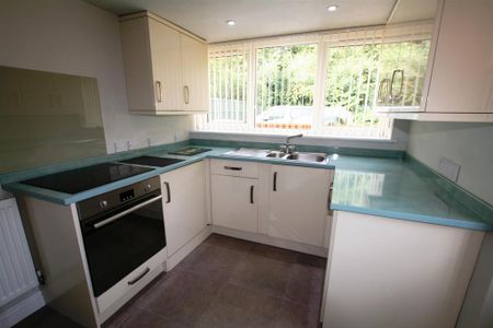 1 bedroom detached house to rent - Photo 2