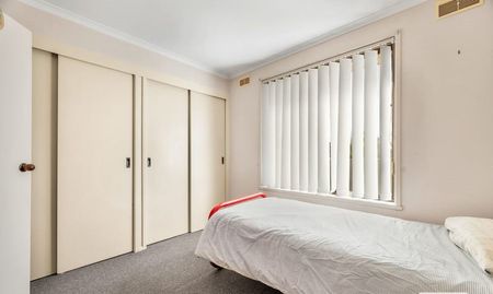331 Shirleen Crescent, Lavington - Photo 5