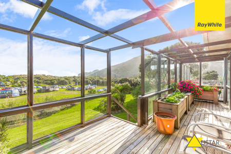 276 Bethells Road, Bethells Beach - Photo 2