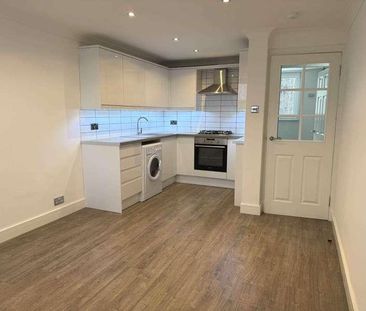 E Castleton Court, Castleton Drive, Newton Mearns, G77 - Photo 3