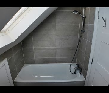 2 Bed Terraced House, Columbine Avenue, E6 - Photo 5
