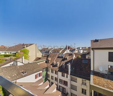Charmantes Wohnen mit Balkon und historischem Flair - Foto 6