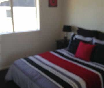 **Spacious 4-Bedroom Townhouse in Hillcrest, Hamilton – $680 per We... - Photo 6