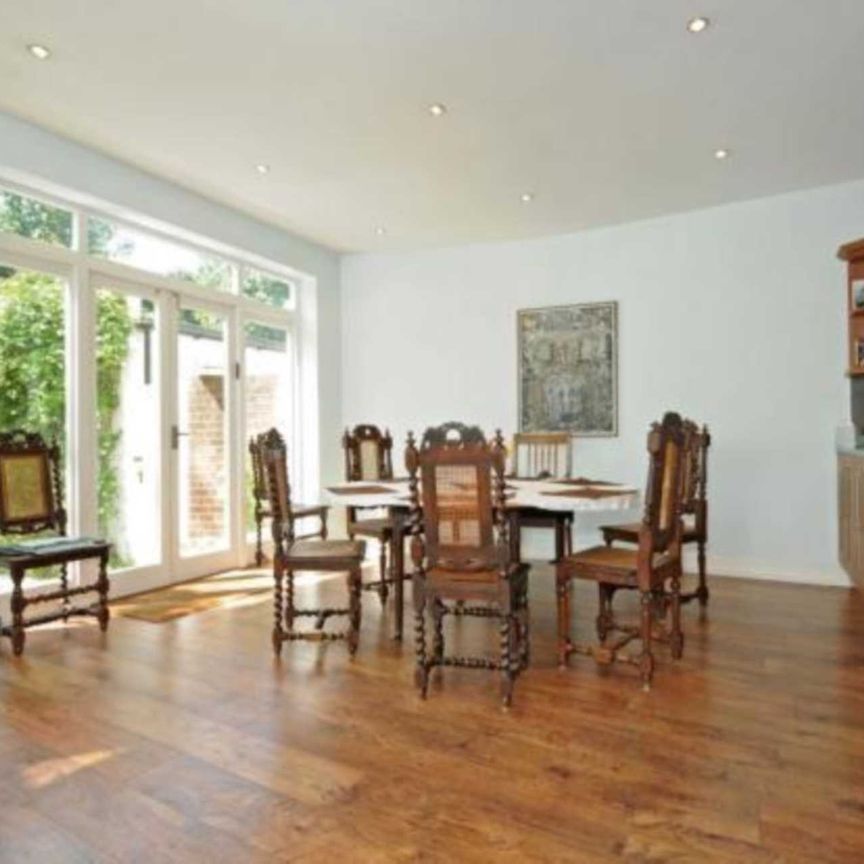 Price £3,000 pcm - Available Now - Unfurnished - Photo 1