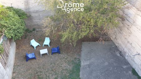 Location Appartement 2 pièces 42m² VALENCE 26000 - Photo 3