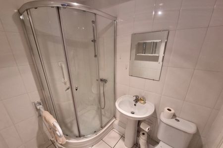 Dunacre Way, LIVERPOOL - Photo 5