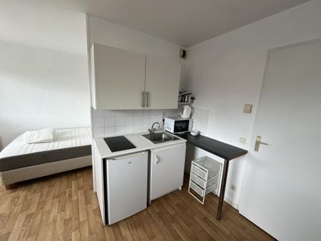 Location Appartement 1 pièce Meublé 23m² NANTES 44100 - Photo 3