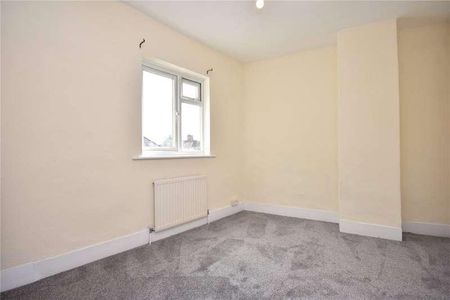 Cambridge Street, Aylesbury, Buckinghamshire, HP20 - Photo 3