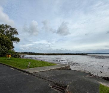 23 Gill Avenue, Te Atatu Peninsula, Auckland - Photo 1