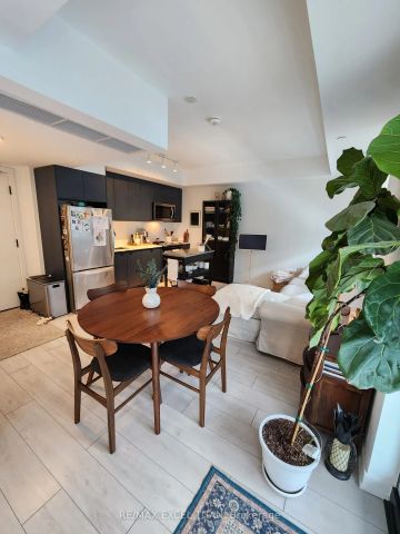 1612 Charles Street #327 - Photo 3