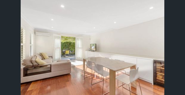 Spacious Multi-Level Townhouse in Resort-Style Complex - Photo 1