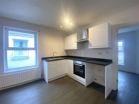 Fishponds Road, Fishponds, Bristol, BS16 3DU - Photo 4