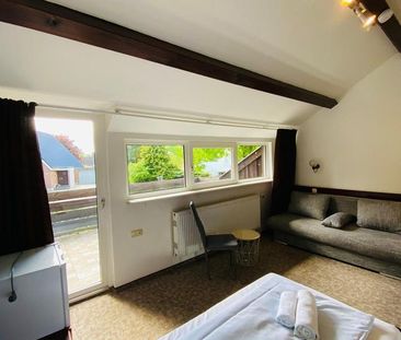 Apartment mit privater Küche und eigenem Bad für vier Personen in L... - Photo 1