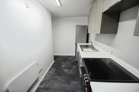 1 bedroom flat to rent - Photo 4