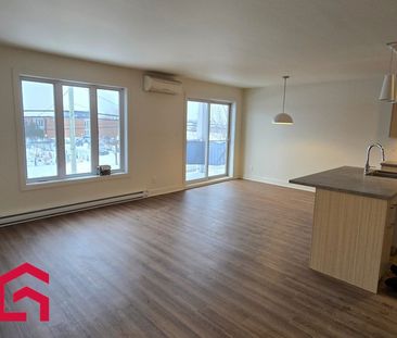 Appartement Saint-Hubert (Longueuil) À Louer - Photo 3