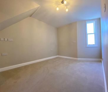 3 Bed Student Accommodation - Photo 4