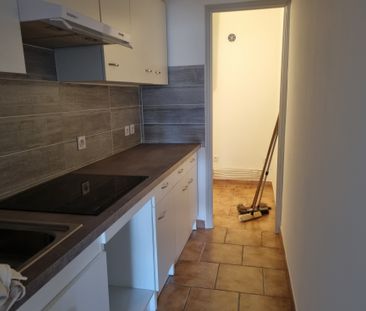 Très beau T1 bis de 34,5 m² + cour privative ! - Photo 3