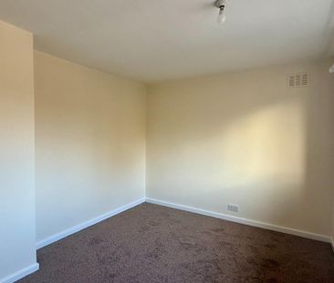 2 bedroom House To Let - Photo 5