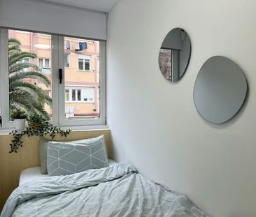 Calle de San Dacio, Madrid, Community of Madrid 28034 - Photo 3