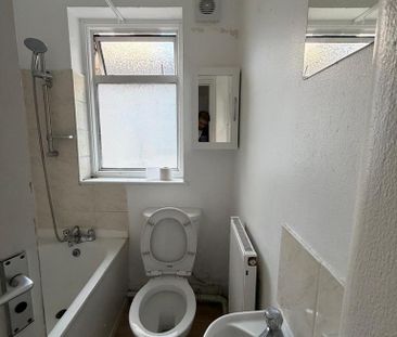 Studio to rent - Photo 6