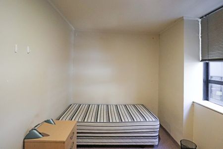 Stafford House Living - Photo 3