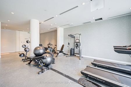 For Lease - 6 Chartwell Road Unit# PH7, Toronto, Ontario - Photo 2