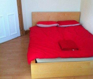 Room in a Shared Flat, Morning Side Road, EH10 - Photo 3