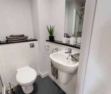 1 bedroom in a house share to rent - Photo 6