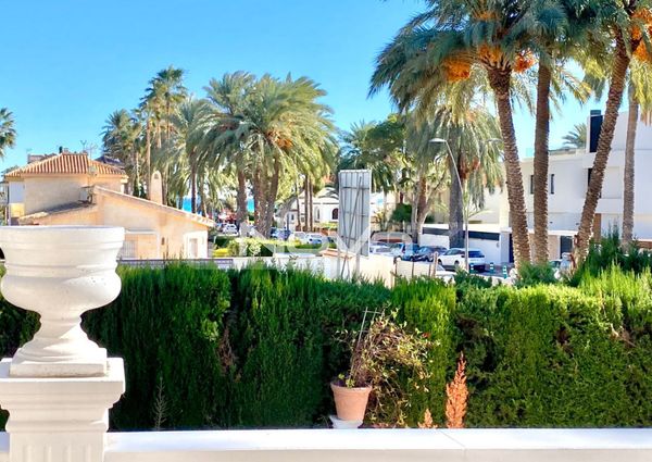 Incredible villa 1 minute from La Zenia be