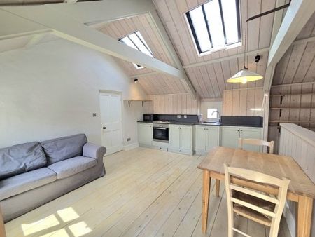 Falmouth, Falmouth, TR11 - Photo 3