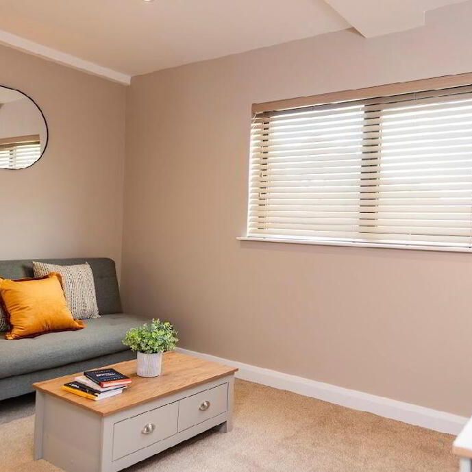 Apt 4, 225a Albertbridge Road, Belfast, BT5 4PX - Photo 1