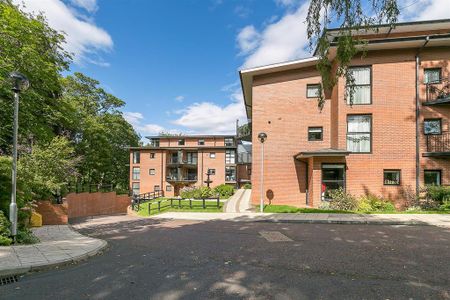 2 bedroom flat to rent - Photo 5