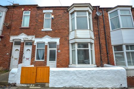 3 bed house to rent in Osborne Avenue, South Shields, NE33 - Photo 2