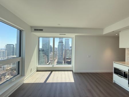 For Lease - 8 Wellesley Street Unit# 3309, Toronto, Ontario - Photo 2