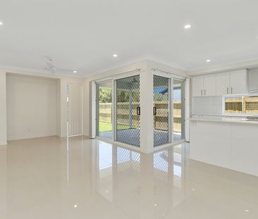 96 Rogers Street, Beachmere QLD 4510 - House For Rent - $750 | Domain - Photo 1