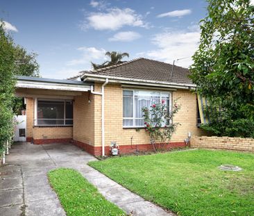 8 Windsor Ave, McKinnon VIC 3204 - House For Rent | Domain - Photo 3