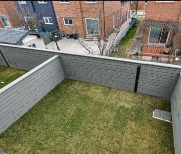 For Lease - 5 Antonio Court, Toronto, Ontario - Photo 3