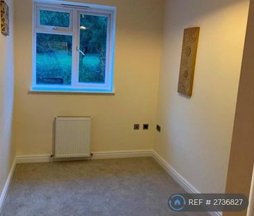 2 bedroom maisonette to rent - Photo 5