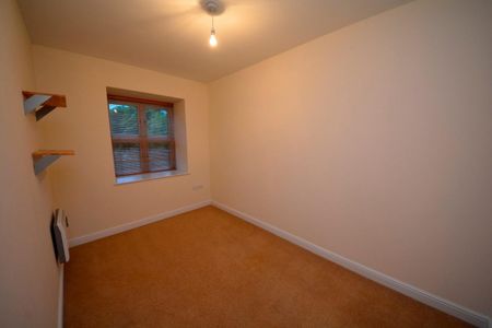 2 bed Apartment for Rent - Photo 3