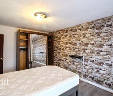 4 bedroom end of terrace house to rent - Photo 6