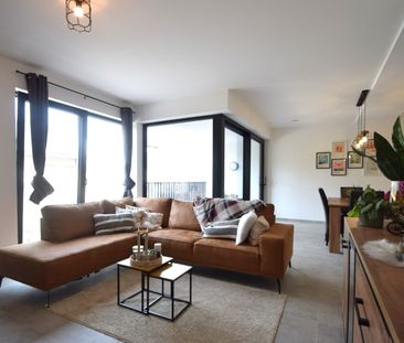 Makkelijk bereikbaar appartement met 2 slaapkamers vlakbij het centrum - Photo 5