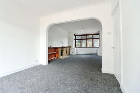 3 bedroom detached house to rent - Photo 3