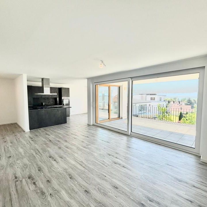 Exklusive 3-Zimmerwohnung im EG in Friedrichshafen-West - Photo 1