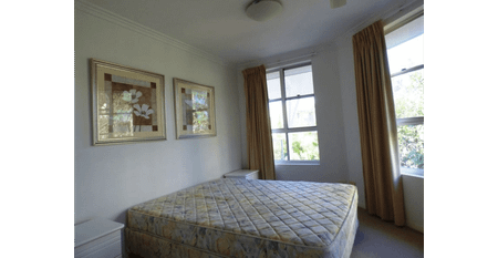 Furnished unit walking distance to Bond University - Photo 2