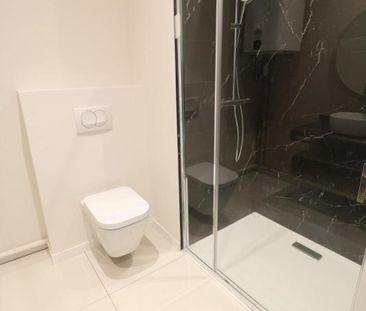 Location Appartement 2 pièces 43m² NANTES 44000 - Photo 4