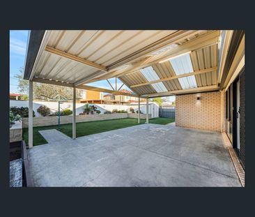 15 Dee Close, Prestons, NSW 2170 - Photo 1