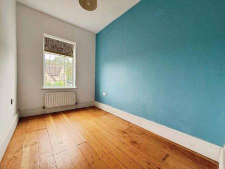 3 bedroom end of terrace house to rent - Photo 3