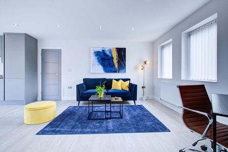 Warwick Place - Photo 2