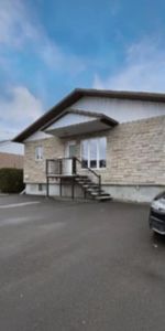 Spacieuse maison 3 chambres à louer – 6050 rue Auclair Brossard 5 1/2 - Photo 3